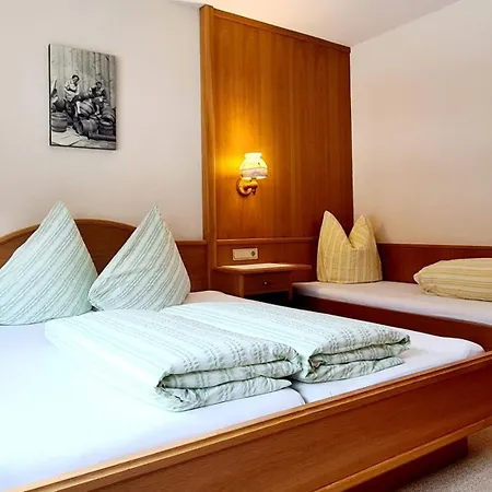 Casa Marmota Appartement Ischgl Kamer foto
